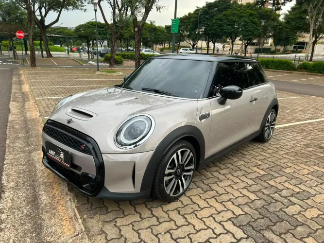 Mini Cooper S 2.0 Turbo 16V 3P Aut. 2022