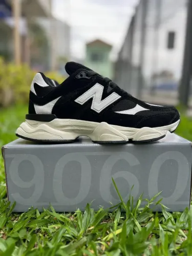 Tênis Casual Unissex Couro New Balance 9060 Premium Preto/Branco Disponível 34 AO 43