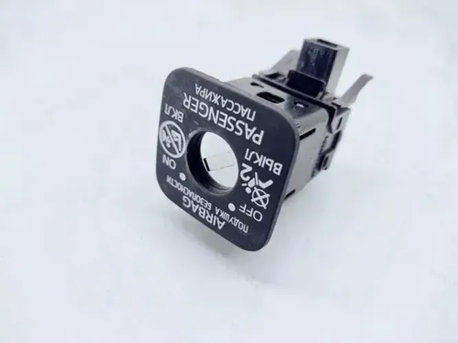 Miolo Interruptor On Off Toyota Hilux Sw4 Ano 2021