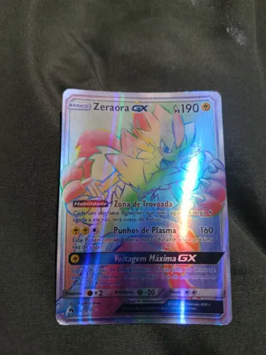 Carta pokémon zeraora GX 221/214