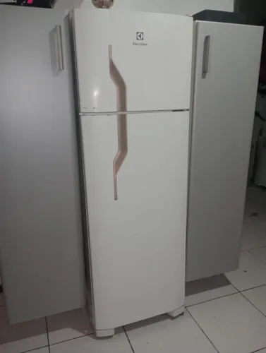 Vendo geladeira