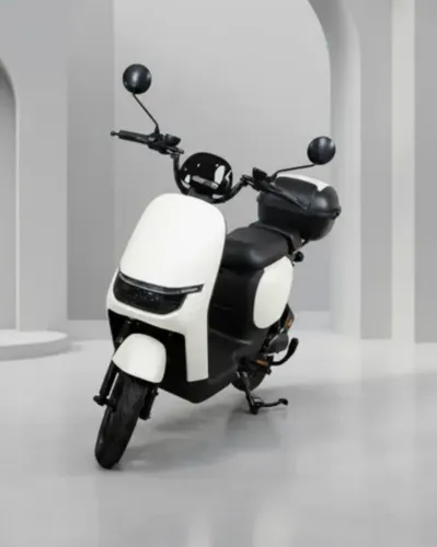 Moto eletrica ufofast 2026