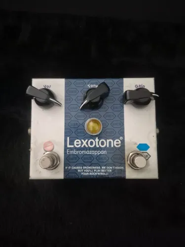 Pedal MG Music Lexotone (Fuzz + Octave)