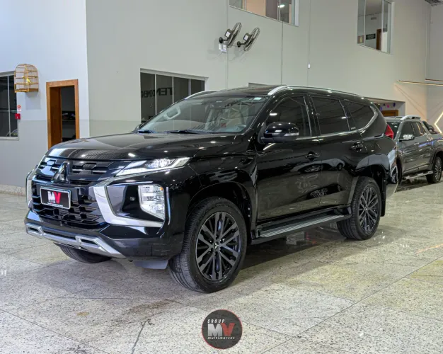 Mitsubishi Pajero Sport Legend Black 2.4 4X4 (die) Aut. 2025