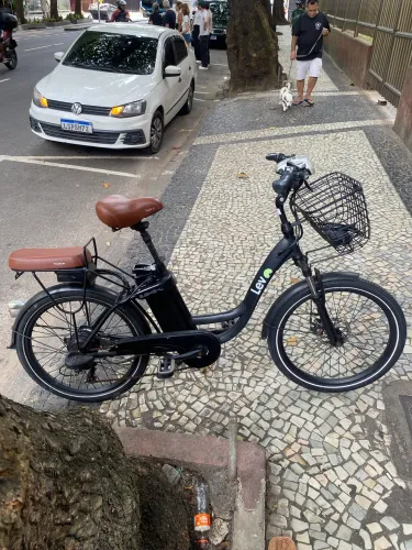 EBike L elétrica Lev seminova