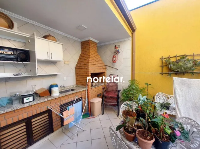 Sobrado com 4 dormitórios à venda, 280 m² por R$ 1.400.000,00 - Parque São Domingos - São