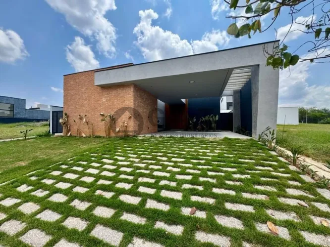 Casa de alto padrão em condomínio Alphaville Castello, Itu-SP: 3 quartos, 3 suítes, 2 sala