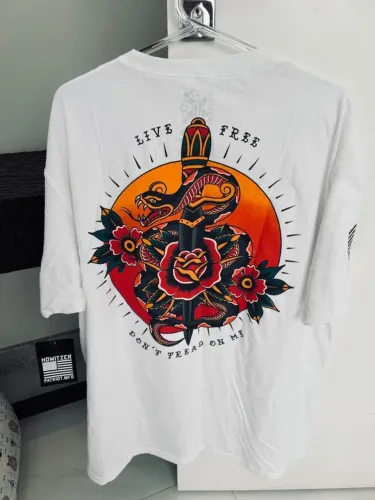 Camiseta Howitzer Tread Snakes XL NOVA USA Skull EDC CAC Affliction Faca Tático