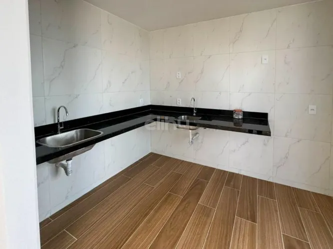 Apartamendo à venda no Dionísio Torres