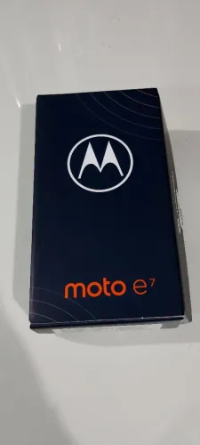 VENDO CELULAR MOTO E7 