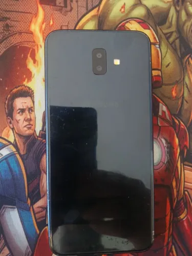 Celular j6 plus
