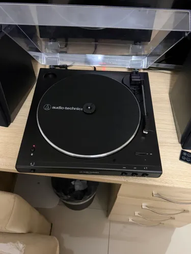 Toca-Discos Audio-Technica Sem Fio AT-LP60XBT-BK