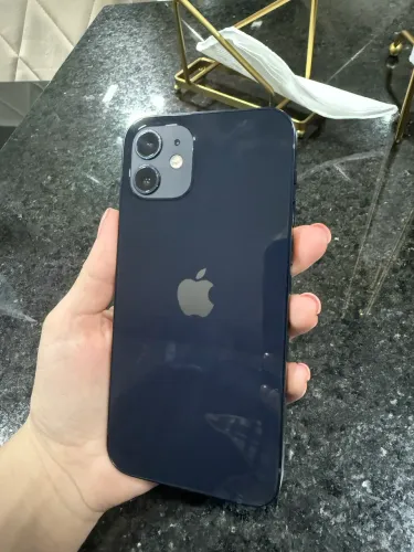 IPHONE 12