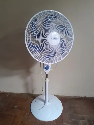 Ventilador de torre so 200 reais zap *