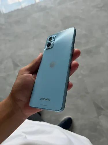 Moto e22