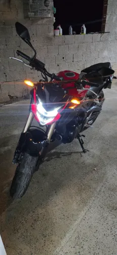 CB 500 F.