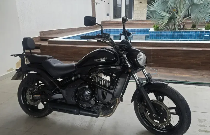 Vulcan S 650 impecável 