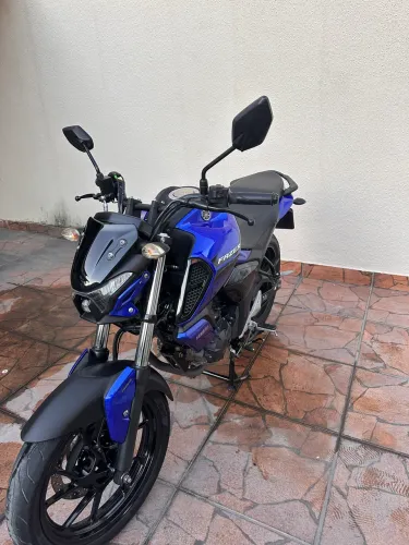 FZ 15 - IMPECÁVEL - KM BAIXO!