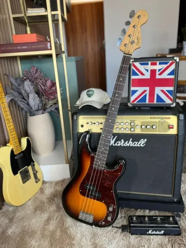 Baixo Squier Affinity - P-bass