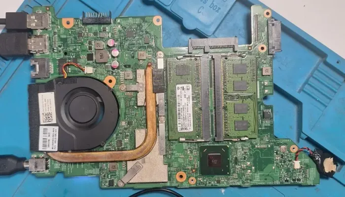 Placa Mãe Dell Inspiron 5423 | i5-3317U | 4GB RAM.