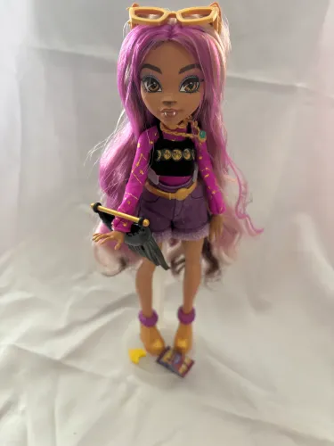 Clawdeen Day out g3