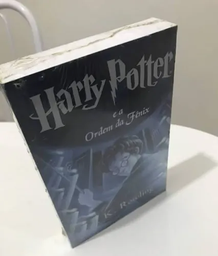 Livro seminovo
