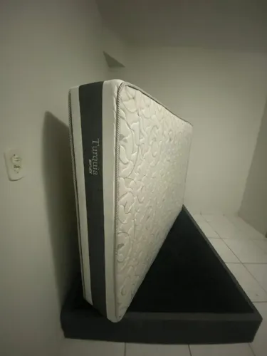 Vendo colchão de casal com base box