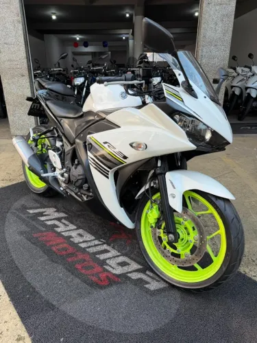 YAMAHA YZF R3 2018 MUITO CONSERVADA - AQUI NA MARINGA MOTOS