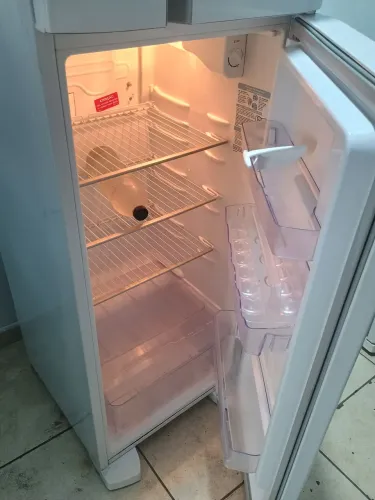 Geladeira Eletrolux