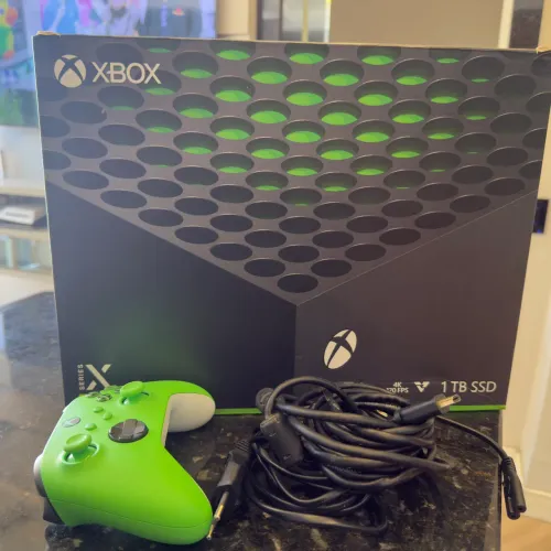 Venda Xbox Séries X - 1 TB
