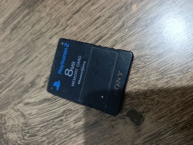 Memory card PS2 original usado em bom estado 