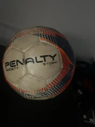 Bola pênalty society