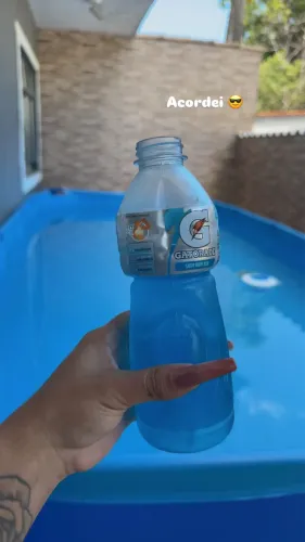 Vendo piscina seminova