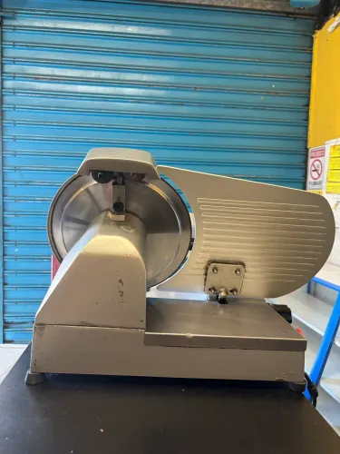 Cortador de frios