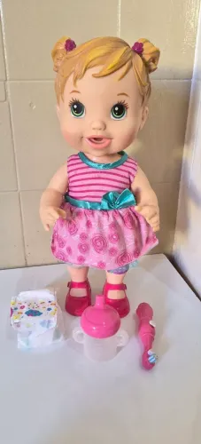 Baby alive machucadinho loira