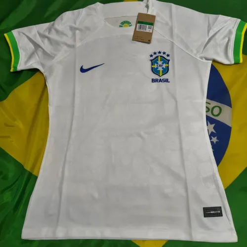 Camisa da seleção brasileira branca