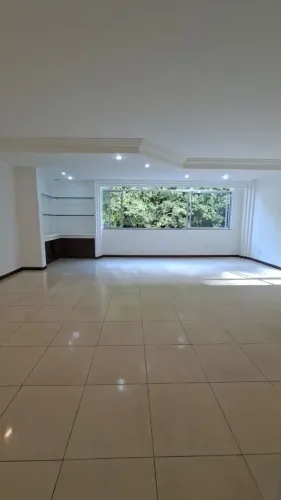 Espetacular 133m2 vista livre pra verde !!!