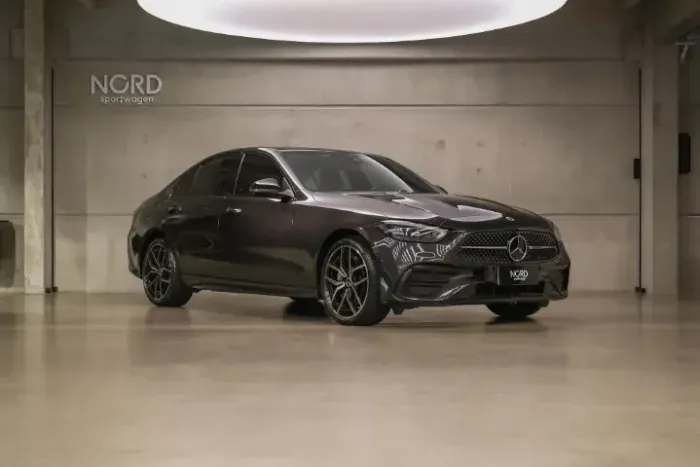 Mercedes-Benz C-300 AMG Line EQ Boost 2.0 TB Aut. 2025