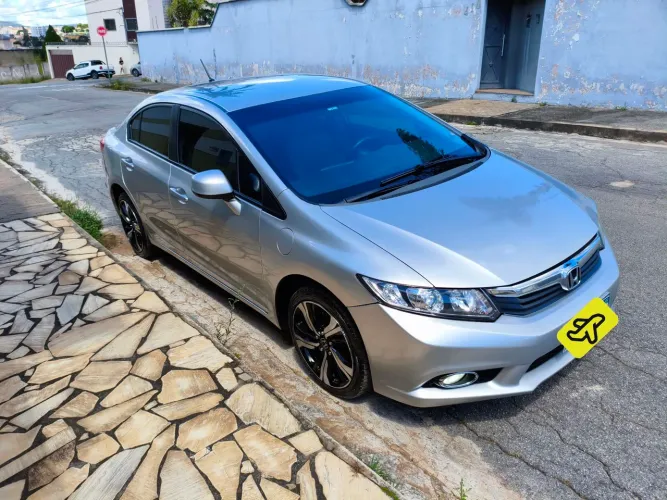 Honda Civic Sedan LXS 1.8/1.8 Flex 16V Aut. 4P 2014