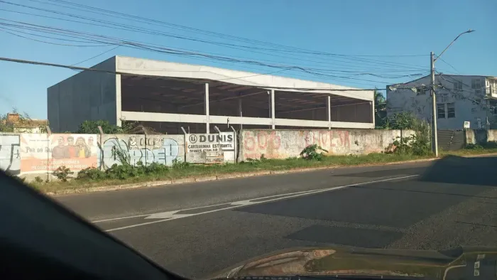 GALPÃO 800 m² / TERRENO 3.000m² em Stella Maris - Salvador - BA