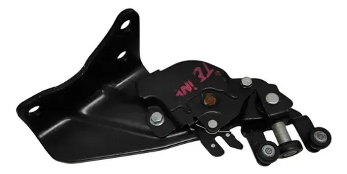 Corrediça Inferior Porta Tras Esq Jac T8 2018 Preto
