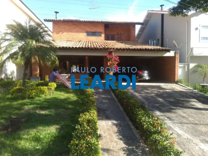 CASA EM CONDOMÍNIO - ALPHAVILLE - SP