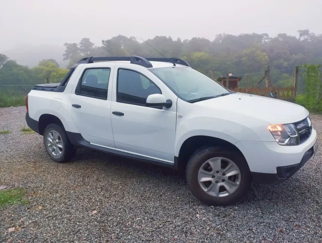 Renault Duster Oroch Exp. 1.6 Hi-flex 16V Mec. 2020