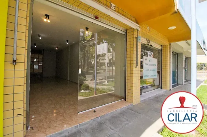 Imobiliária Cilar Aluga Loja no Água Verde com 39,10m², Ref. 00187.018-CILAR