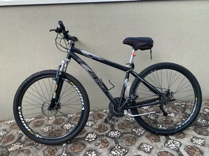 Bicicleta GT SPRINT 29