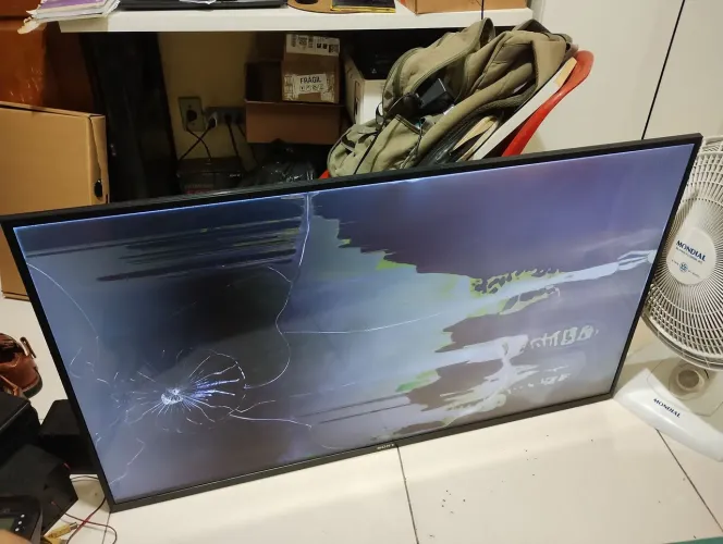 TV Sony Led 4KK HDR Kd-49X705E 49 Danificada Apenas a Tela Leia abaixo