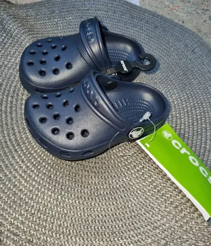 Crocs infantil