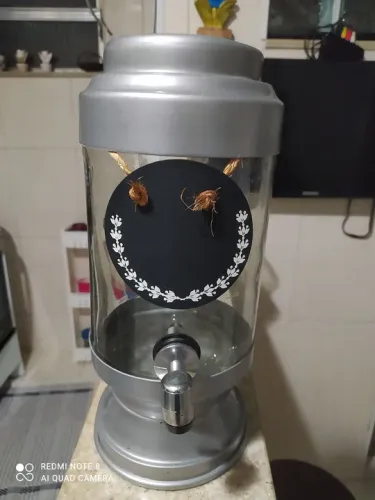 Dispensador de Bebidas Decorativo com Pizarra