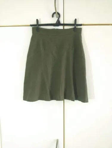 Saia verde cintura alta 