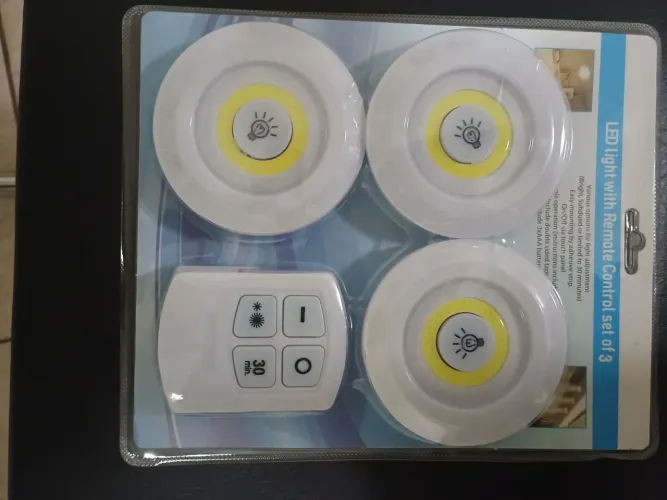 Kit 3 Luzes LED com Controle Remoto - Iluminação Prática!